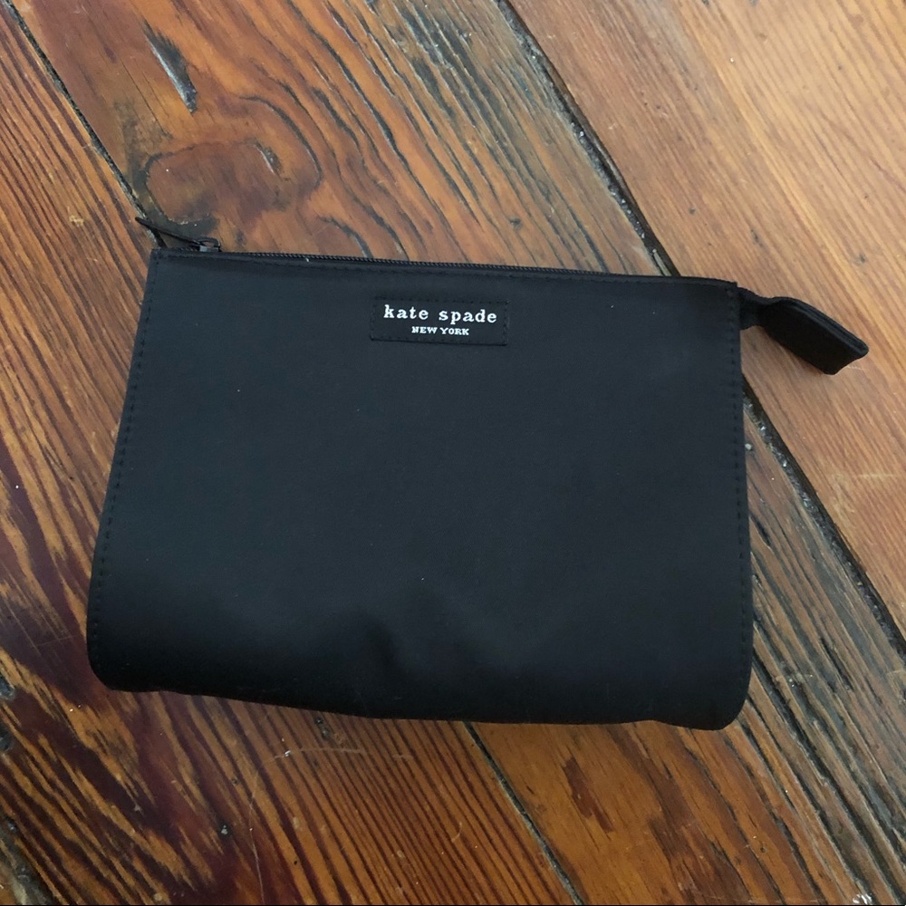 Clutch / cosmetic case